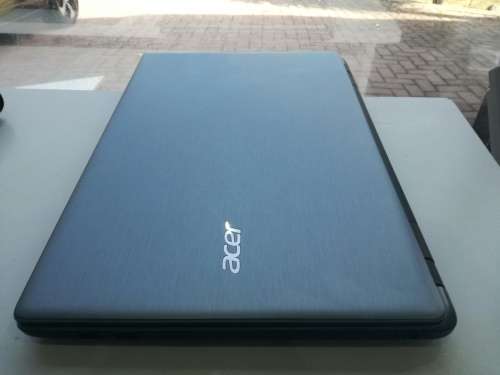 *Beautiful ACER ASPIRE571*i5-4210U*4GB RAM*500GB HARD DRIVE*HD DISPLAY*DVD WRITER*